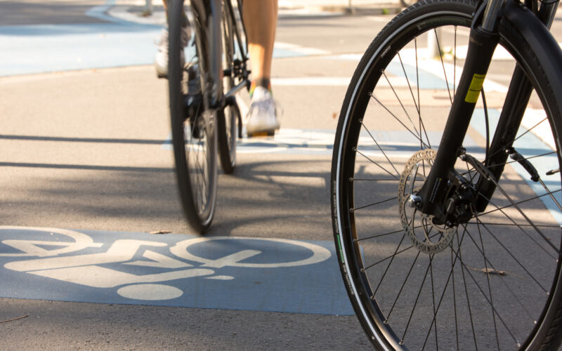 Vom Radverkehrskonzept bis zur Eröffnungsfeier: In neun Schritten zur sicheren Fahrradstadt