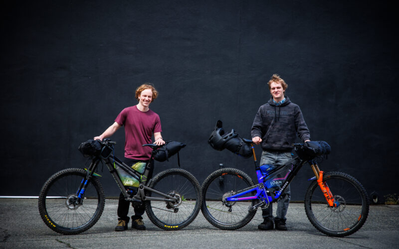 Bikepacking the EWS – Video & Galerie: Eric & Dan nehmen das Enduro-Rad