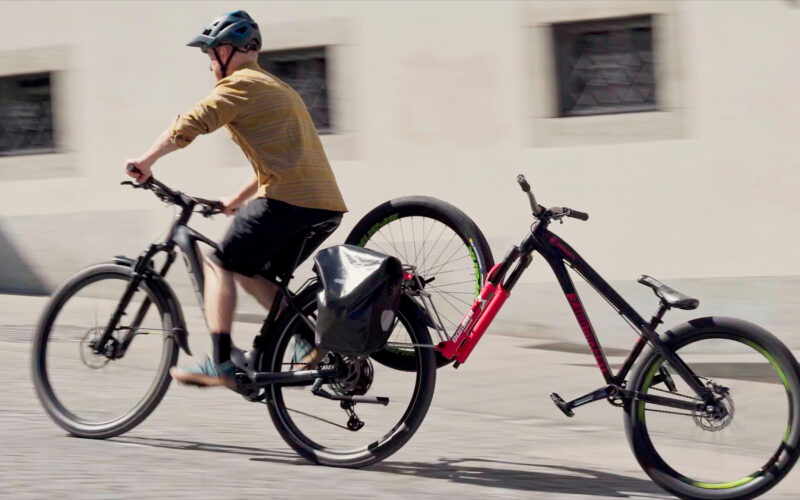 Pumprack – Fahrradanhänger fürs Dirtbike: Kreative Lösung für den Hin- und Rückweg