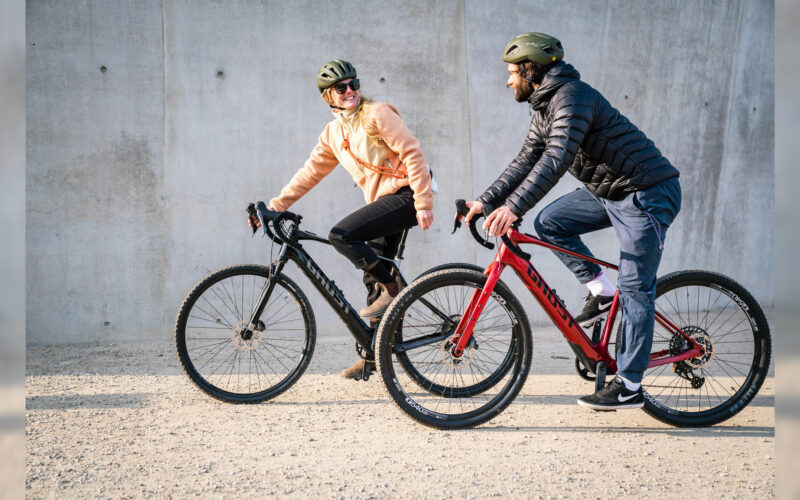 Neues Ghost Path Asket E-Gravel Bike: Pendelspaß mit Porsche-Power