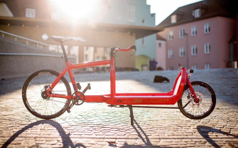 Sein Lastenrad ist 22,5 kg leicht und parkt im 1. Stock: Renn-Bullitt von User „KonsiKleine“
