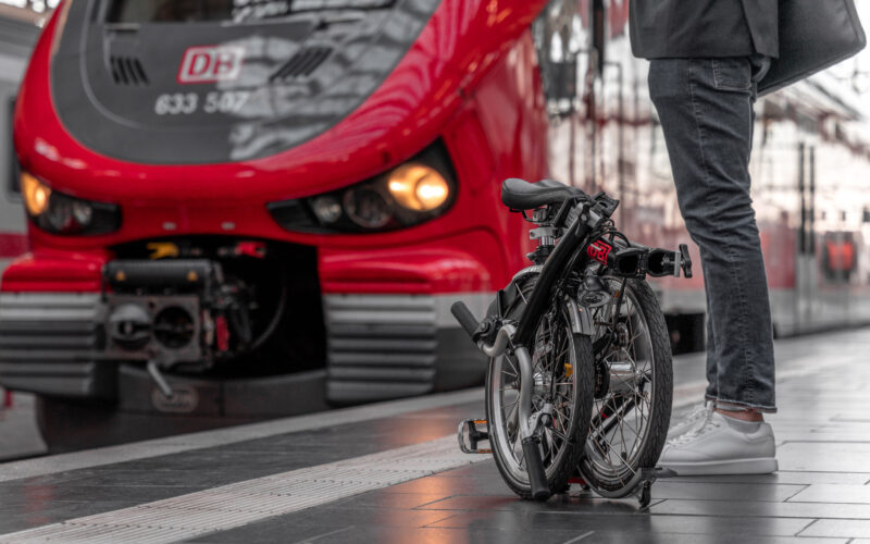 Das DB-Faltrad-Abo kommt: So geht kostenlose Fahrradmitnahme