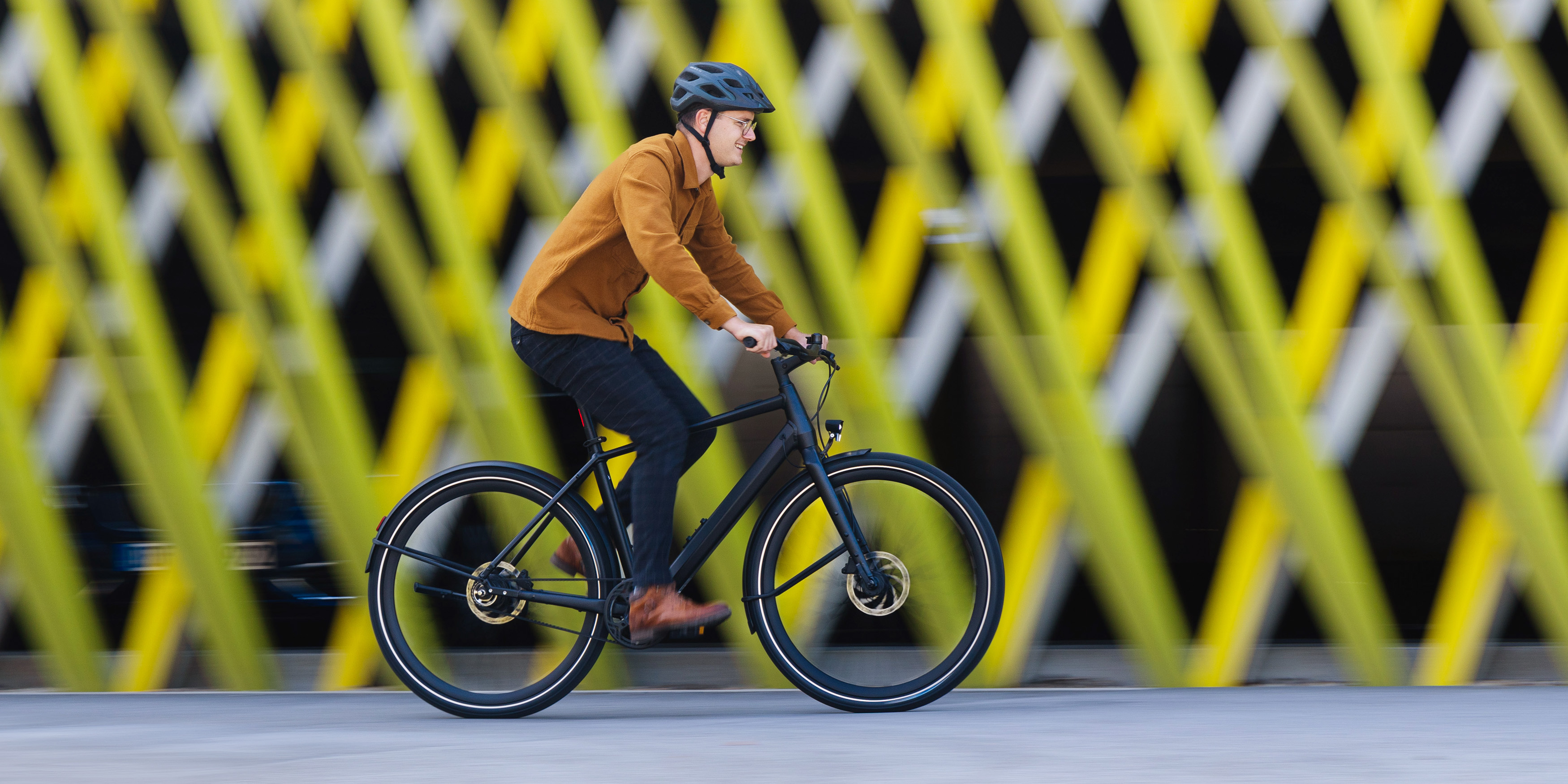 Neue Bulls Urban Evo E Bike Familie Die VanMoof Alternative aus