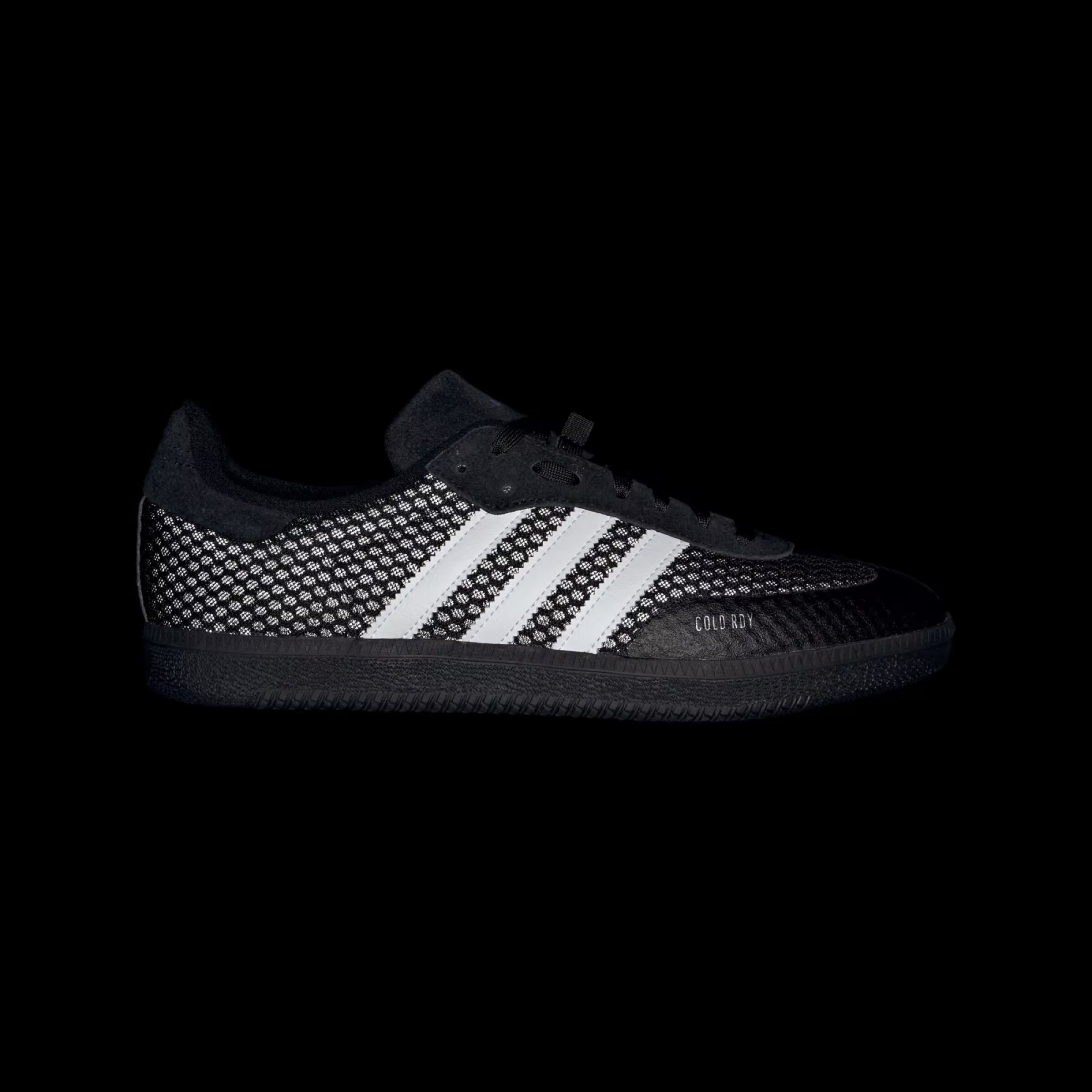 Adidas Velosamba Cold RDY Fahrradschuh mit Stil fur kalte Tage