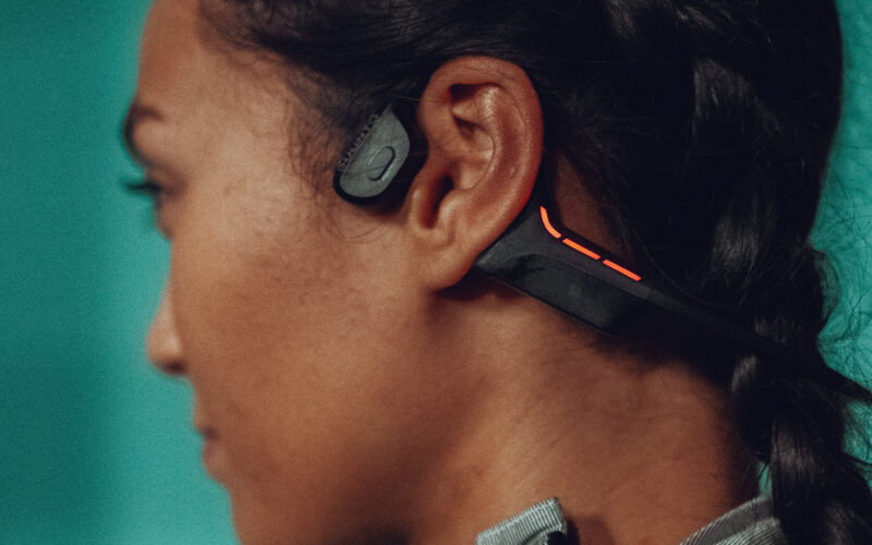 Legal Musik hören auf dem Fahrrad: Neue Suunto Wing Knochenschall-Kopfhörer