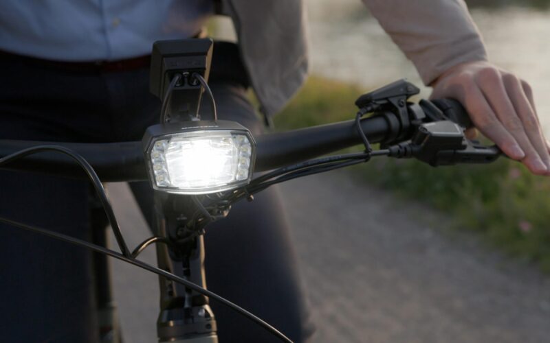 Neue Trelock LS990 Lighthammer Pro: E-Bike-Lampe mit bis zu 300 Lux