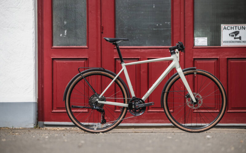 BikeStage 2024 – Rose Sneak EQ: Commuter-Bike mit viel Style für wenig Geld