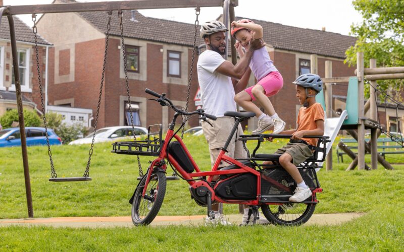 Neues Tern Quick Haul Long: Kompaktes Lastenrad mit mehr Transportkapazität