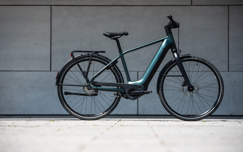 Decathlon B’TWIN LD 920E E-Bike im Test: Automatikgetriebe & GPS-Tracking unter 2.500 €