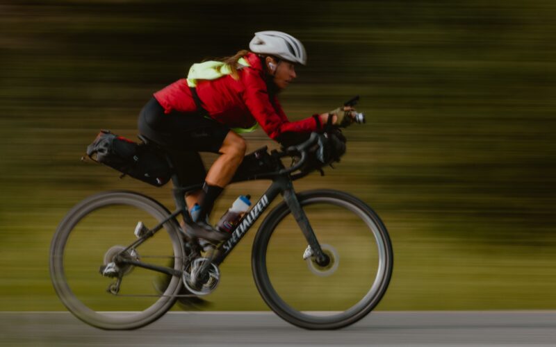 Neuer Weltrekord für Lael Wilcox: In 108 Tagen mit dem Fahrrad um die Welt
