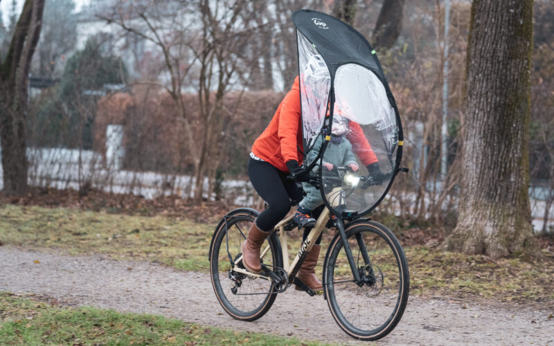 WIP Wetterschutz fürs Fahrrad im Test: Mit Frontscheibe gegen Regen und Kälte?