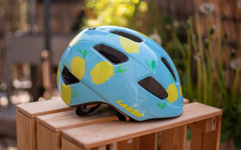 Lazer Pnut KinetiCore 2.0 Ausprobiert!: Mitwachsender Fahrradhelm für Baby und Kind