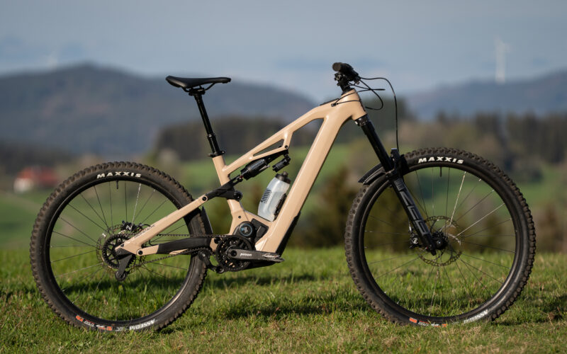 Neues Moustache Clutch E-Bike im Test: E-Enduro mit Pinion E1.12 MGU und SUV-Variante