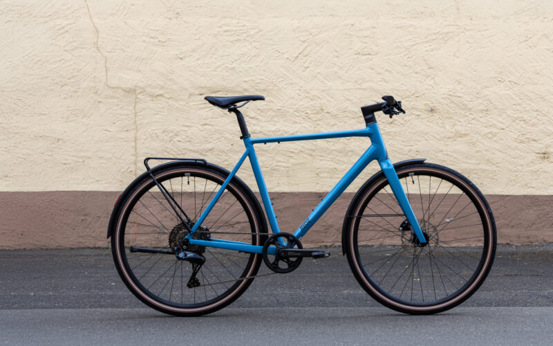Rose Sneak 3 EQ Urban Bike im Test: Elektronische Automatik – ganz ohne Akku!