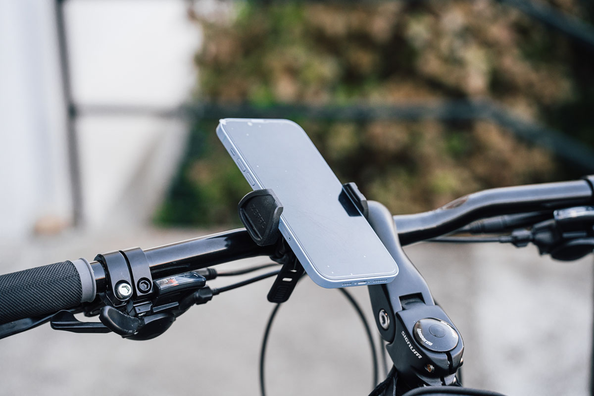 Zéfal Universal Handyhalter: Smarter Grip fürs Smartphone