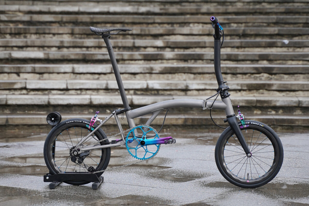 Leichbauprojekt von Twisted Wheels: Brompton Faltrad unter 6 kg