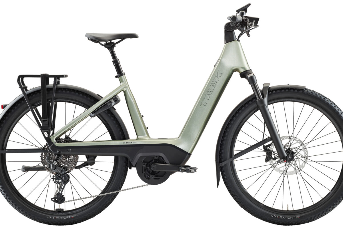 Neues Trek Charter+: Komfort-E-Bike-Plattform mit Bosch Smart System und Automatik-Option