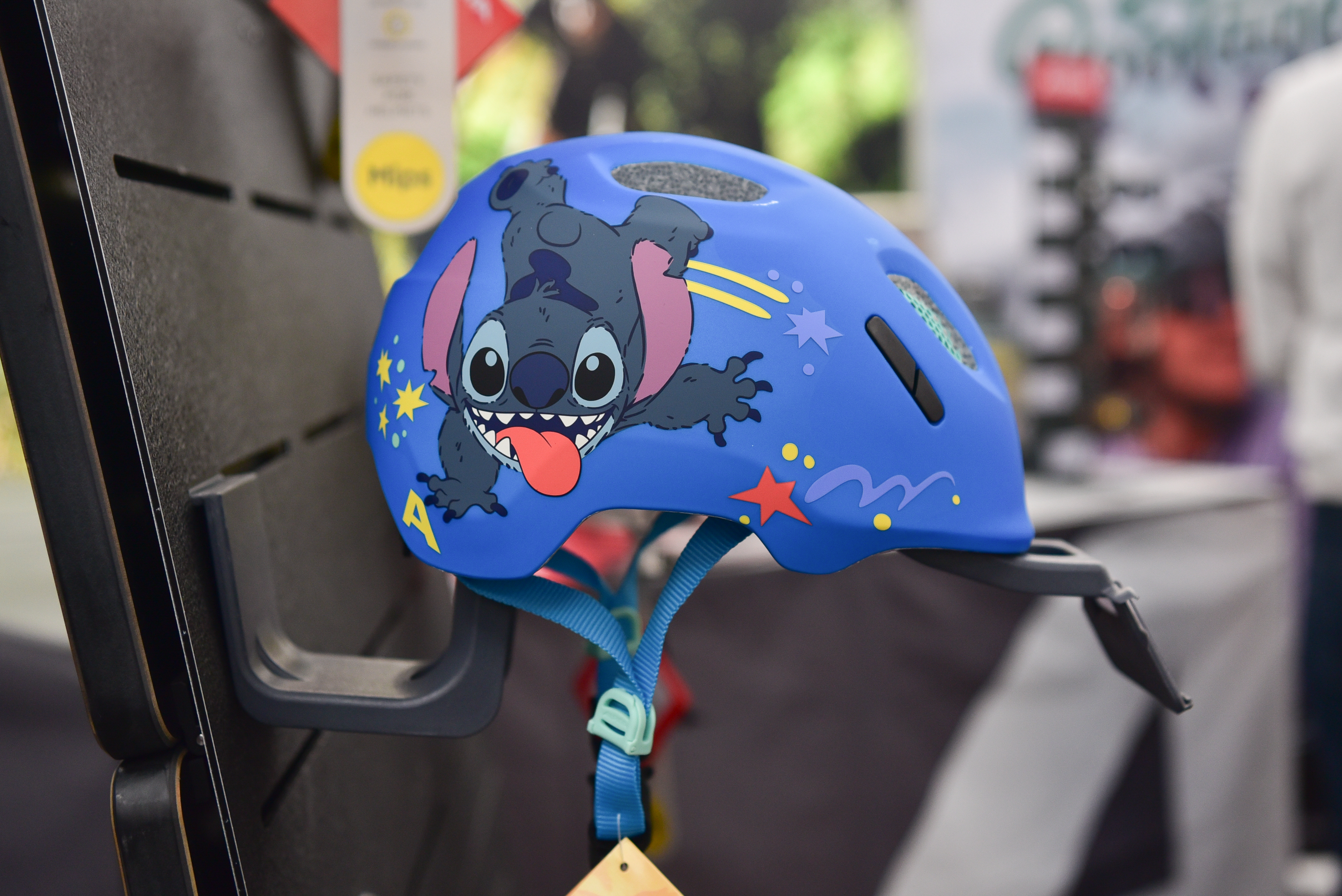 Cyclingworld 2026: Alpina Ximo 2 Disney Kinderhelm – Von Winnie Pooh bis Cars