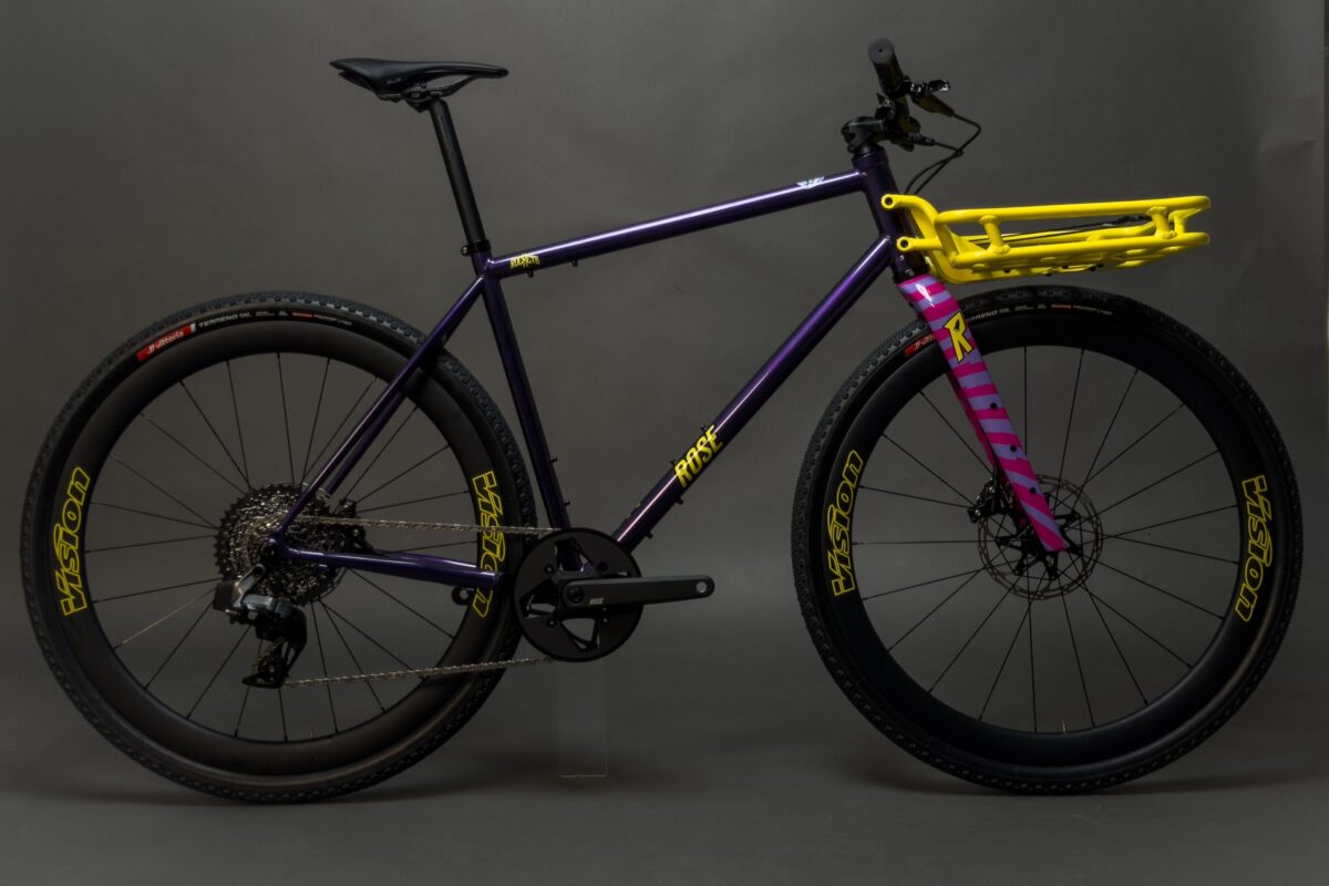 Stahlrahmen und Pizza-Rack: Rose verlost Hobo Rocket Edition zum Giro
